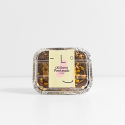 Brownie Vegan com Tahine & Pistácio